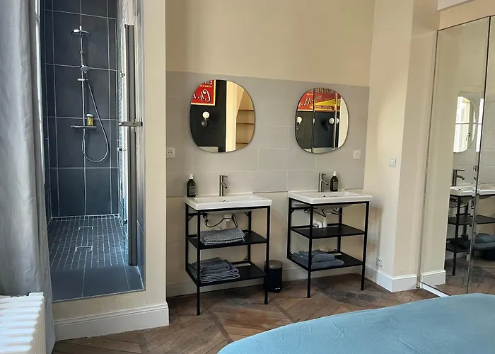 Escapade Au Coeur De * Тур